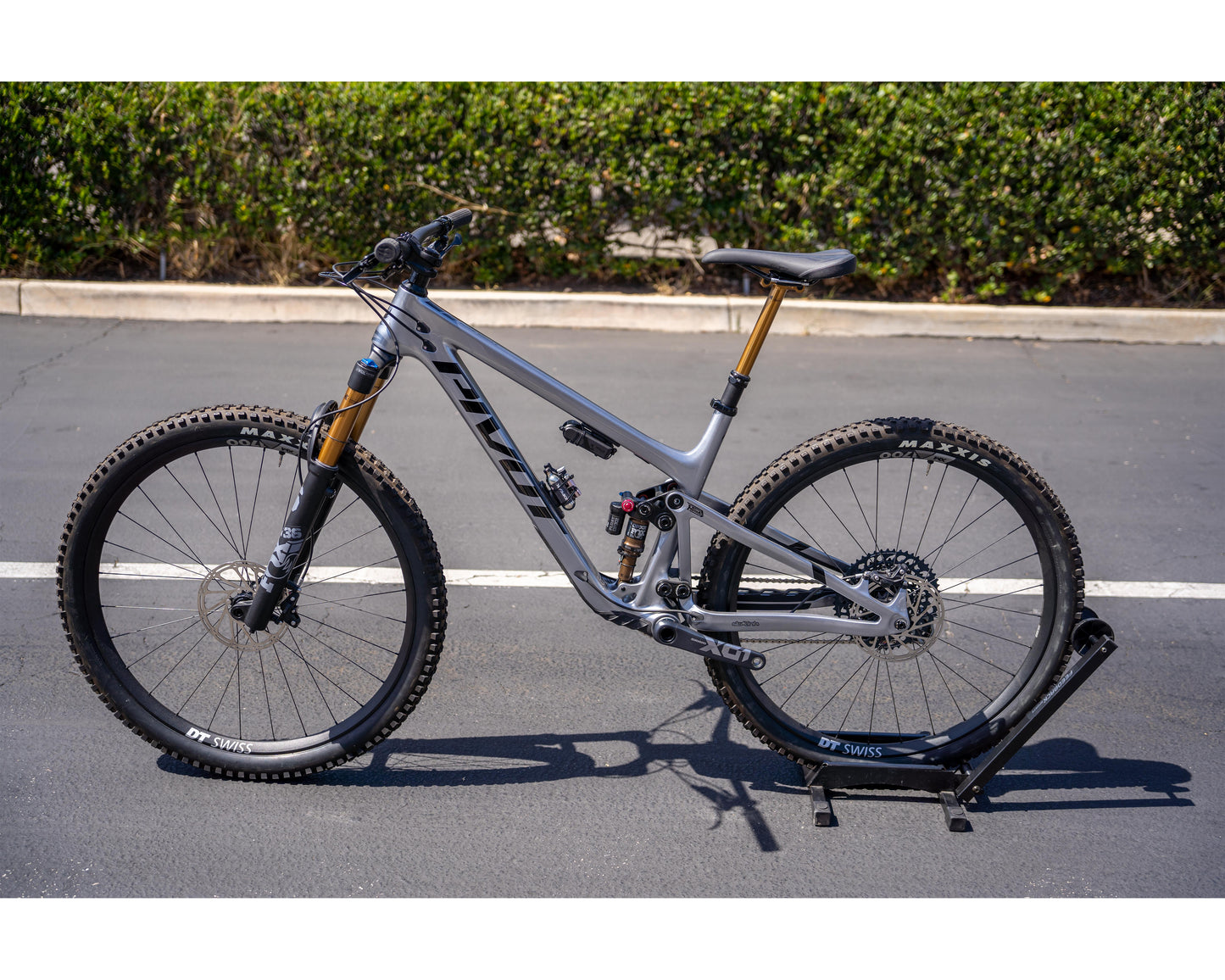2021 Pivot Trail 429 V3 Pro X01 Enduro Met Silver LG