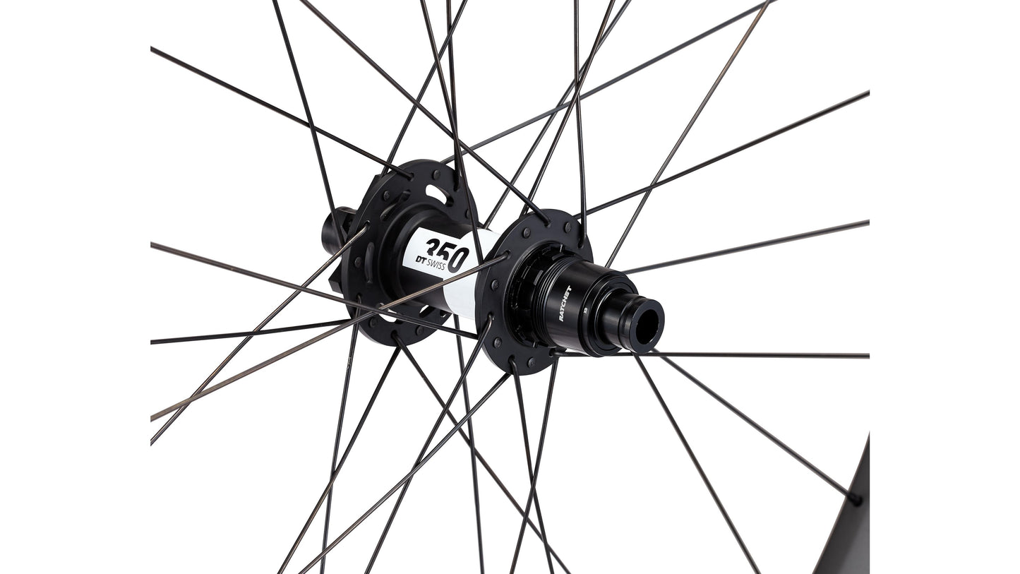 Specialized Roval Traverse HD 350 6B - Satin Carbon/gloss Black 27.5 Rear 28H