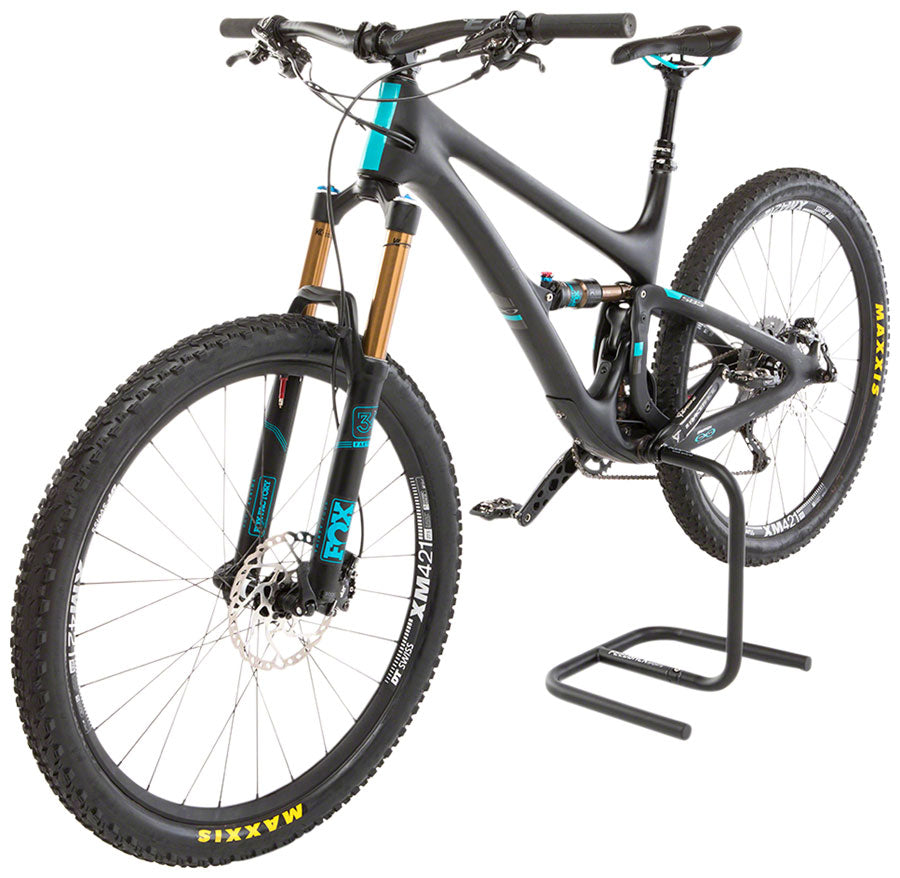 Feedback Sports Scorpion Display Stand