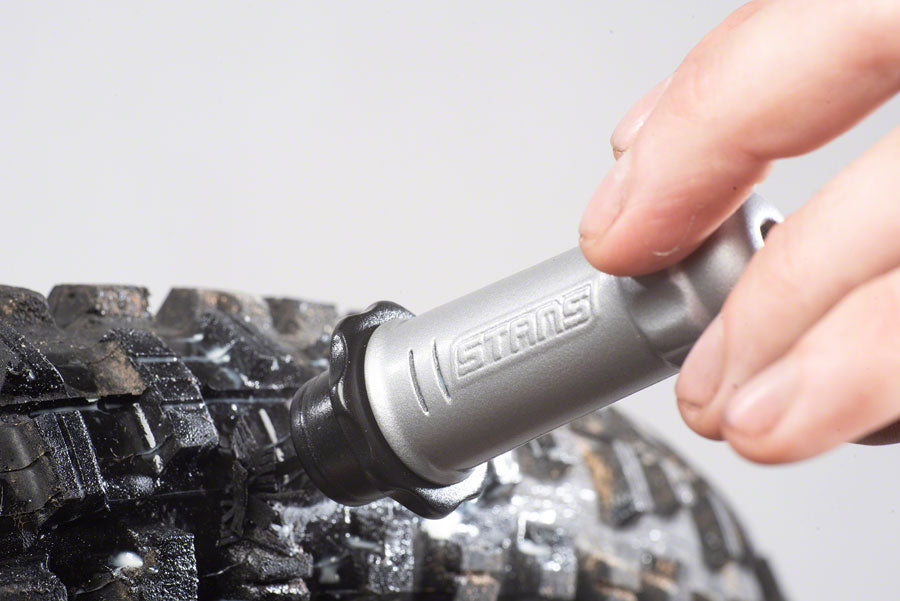 Stan's No Tubes Dart Tool