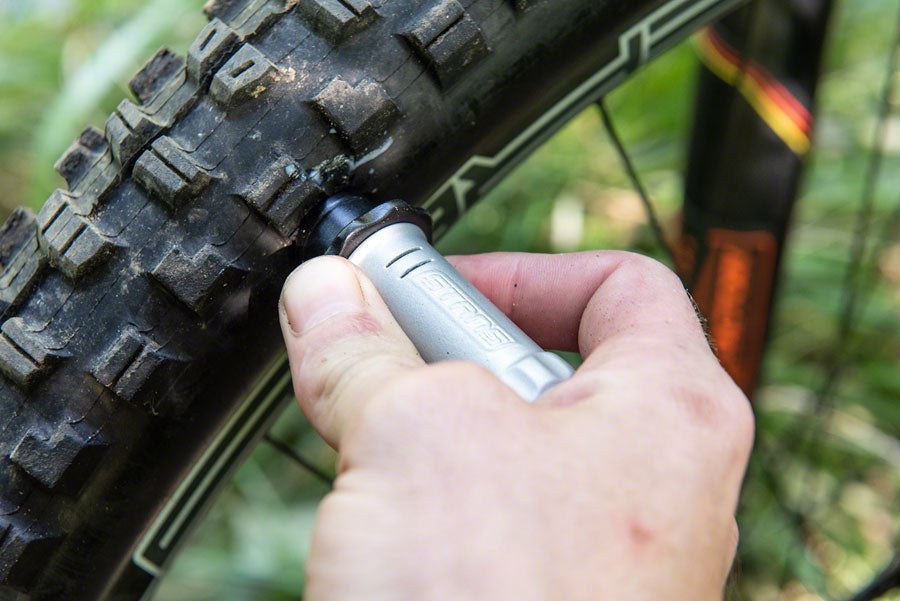 Stan's No Tubes Dart Tool