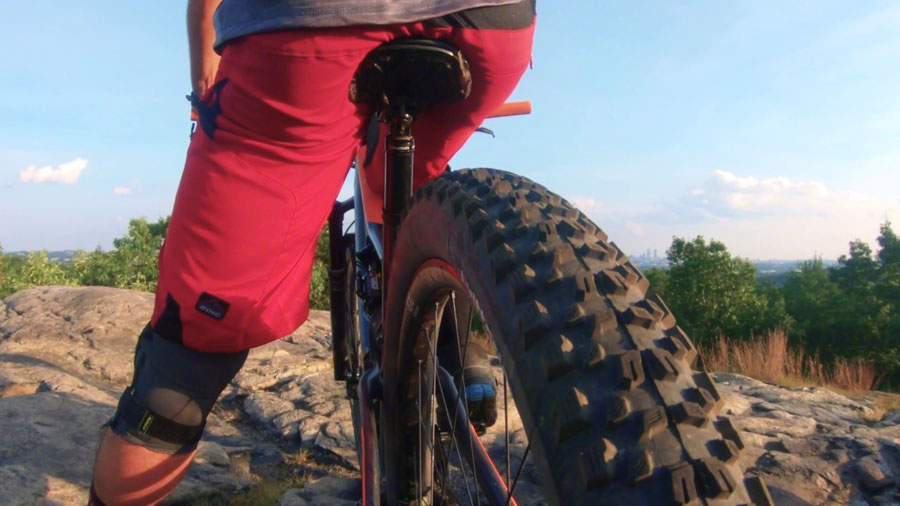 Vittoria Agarro Tire G2.0 Tubeless TNT Folding