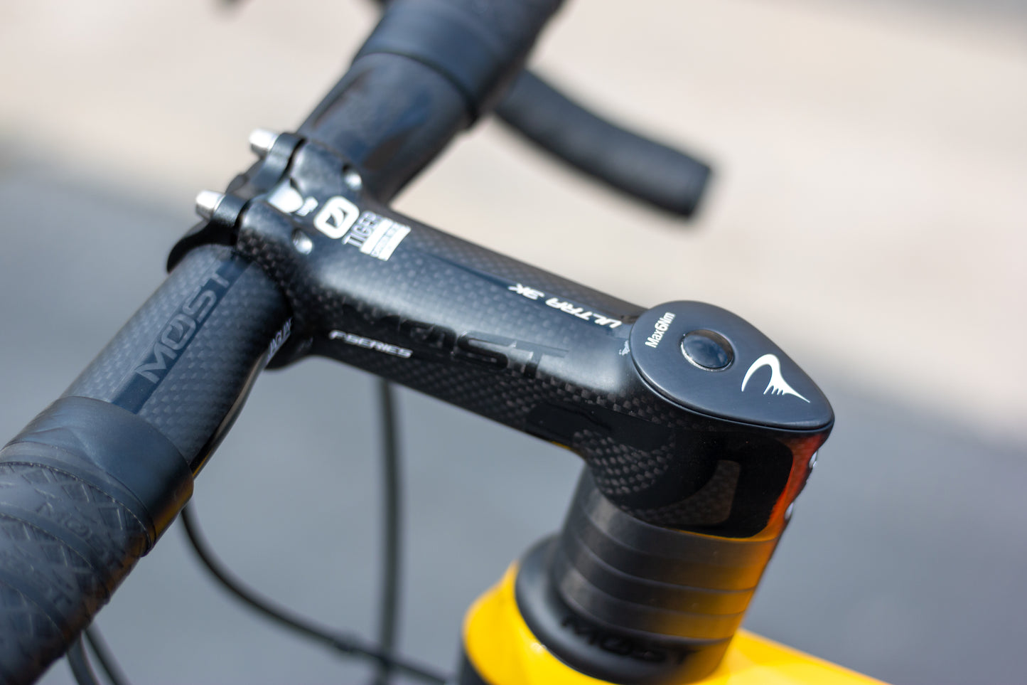 2019 Pinarello Prince FX DA Blk/Yel/Org 56