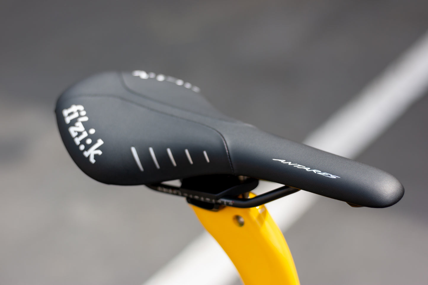 2019 Pinarello Prince FX DA Blk/Yel/Org 56