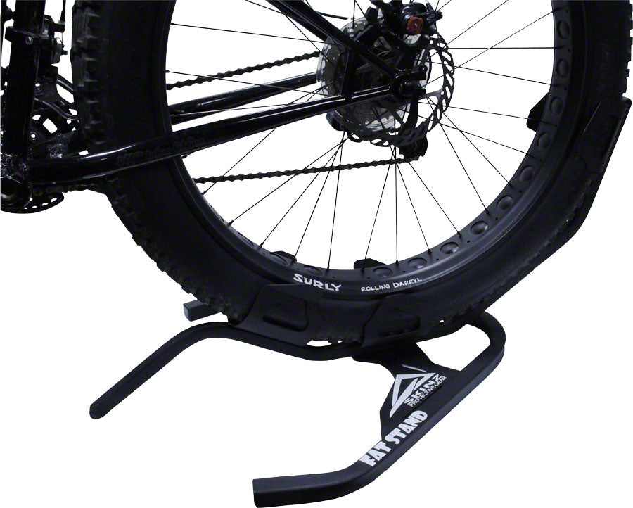Skinz Fat Stand