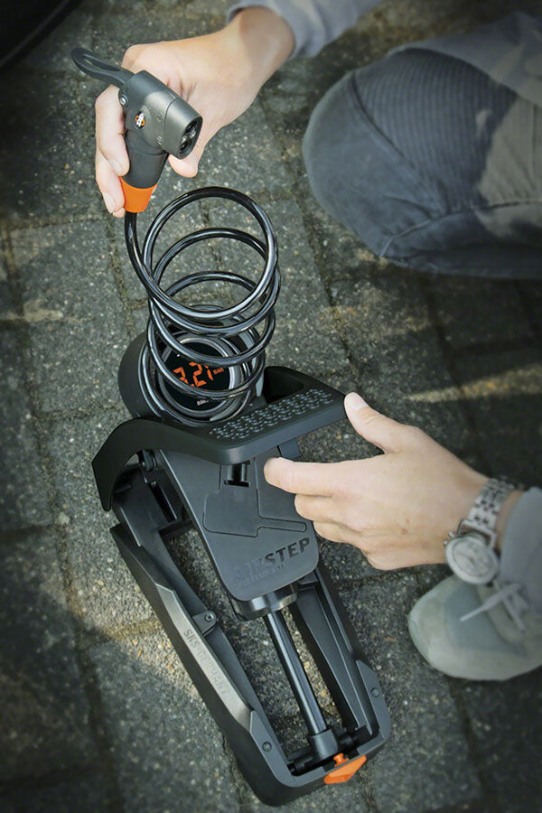 SKS Airstep Digital Foot Pump - 102 psi, Black