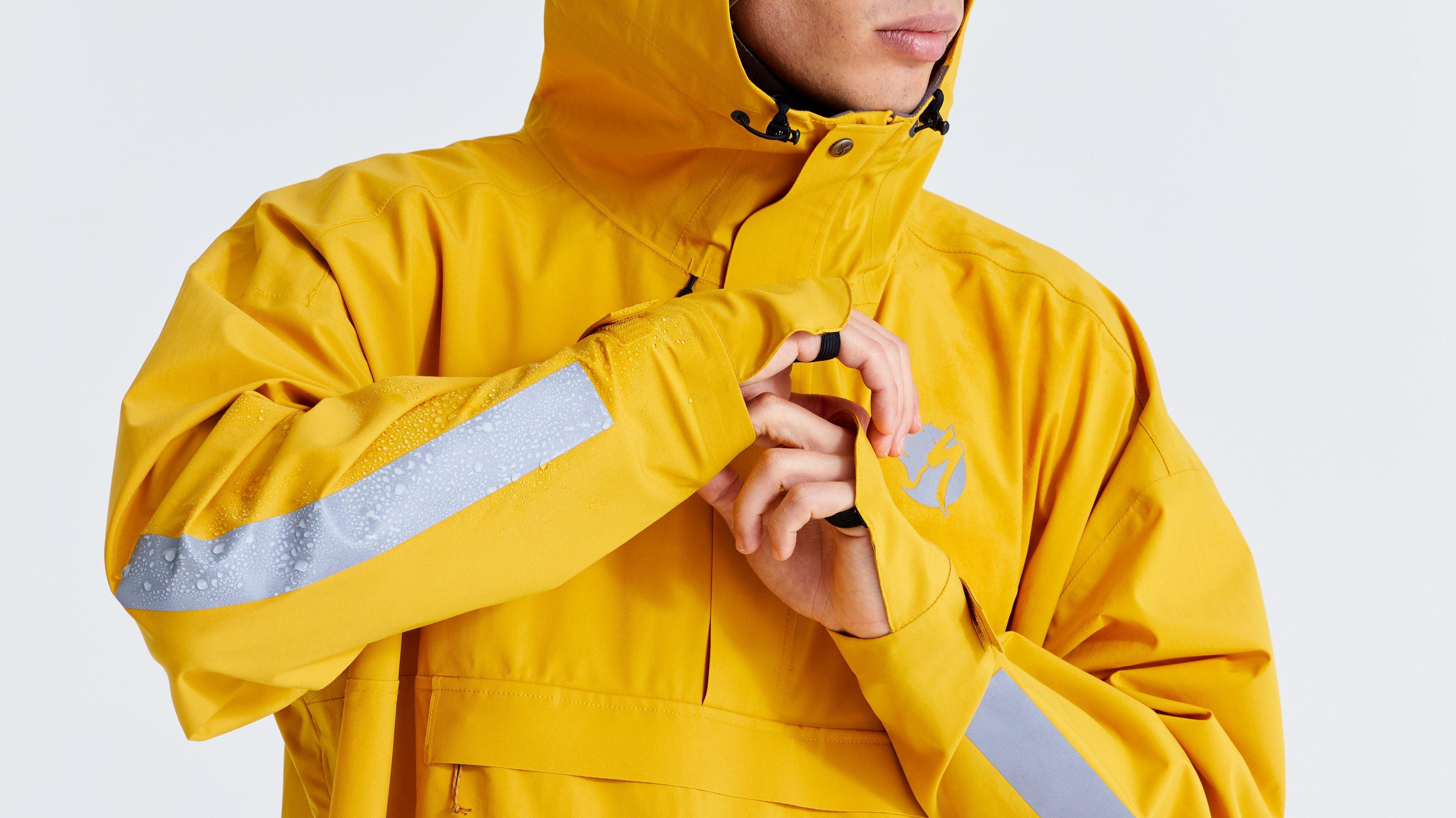 KiU賞 MAN  WITH A MISSION RAIN PONCHO KiU賞 MAN WITH A MISSION RAIN PONCHO Amazon.com: Sea to
