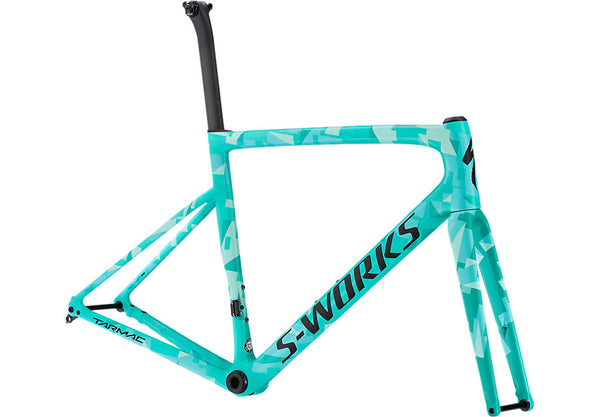 77018-02_SW-TARMAC-MEN-SL6-