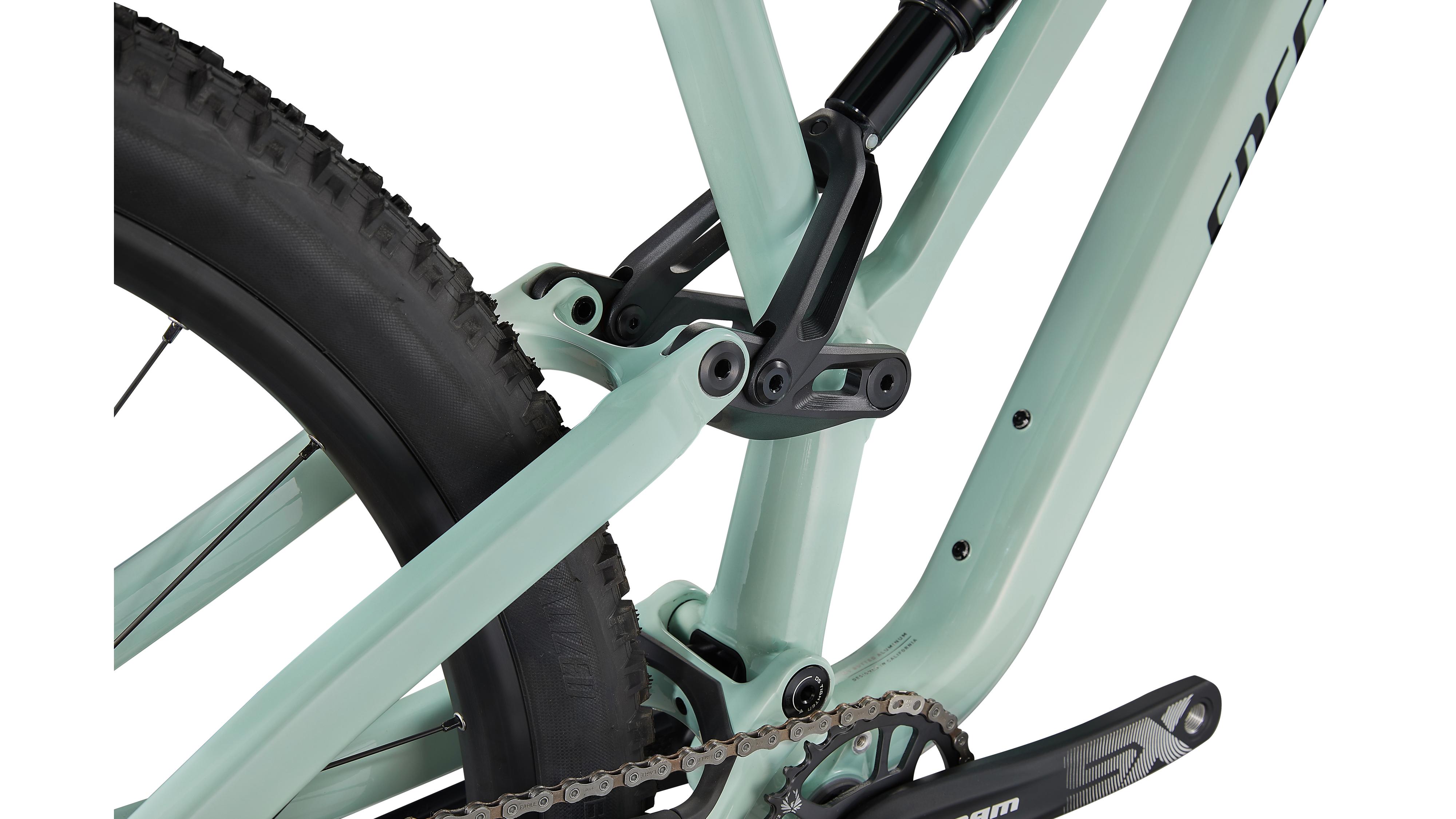 Specialized Stumpjumper Alloy – Rock N' Road