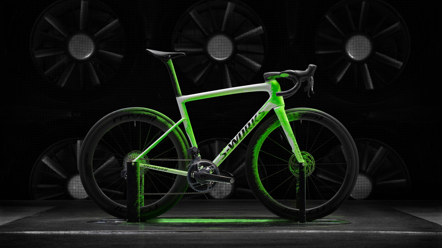 Specialized S-Works Tarmac SL8 in wind tunnel - paint analysis