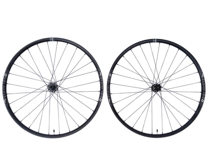 HYDRA - TRAIL-S - 29" - WHEELSET - BLACK HUB - 1 555.00 6.750 555.00  BLACK SPOKES - 15X110 - 12X148 - XD