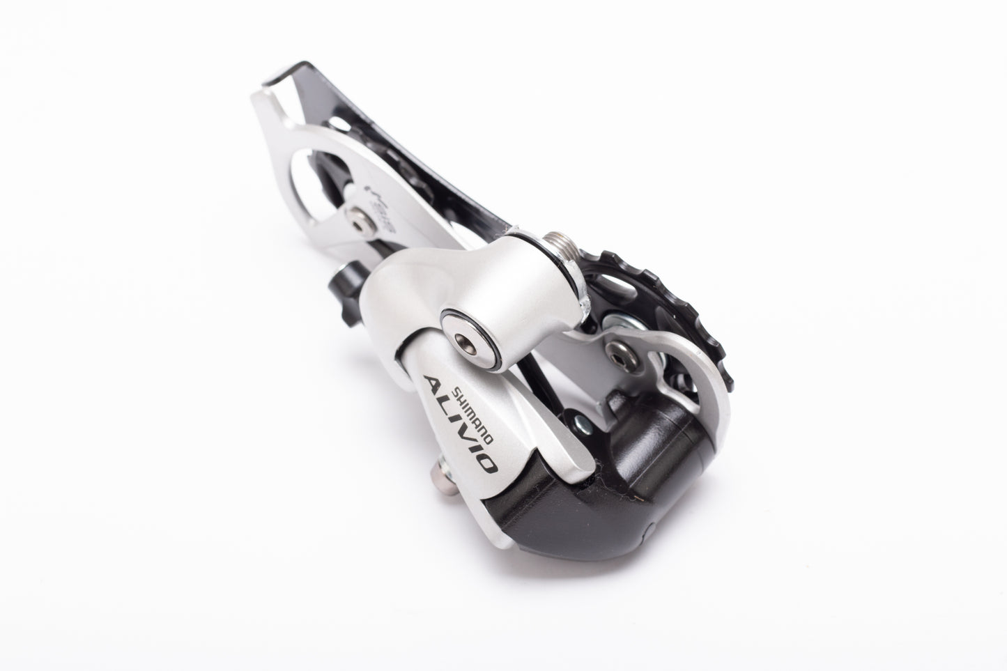 Shimano Alivio RD-M410 rear derailleur SGS silver