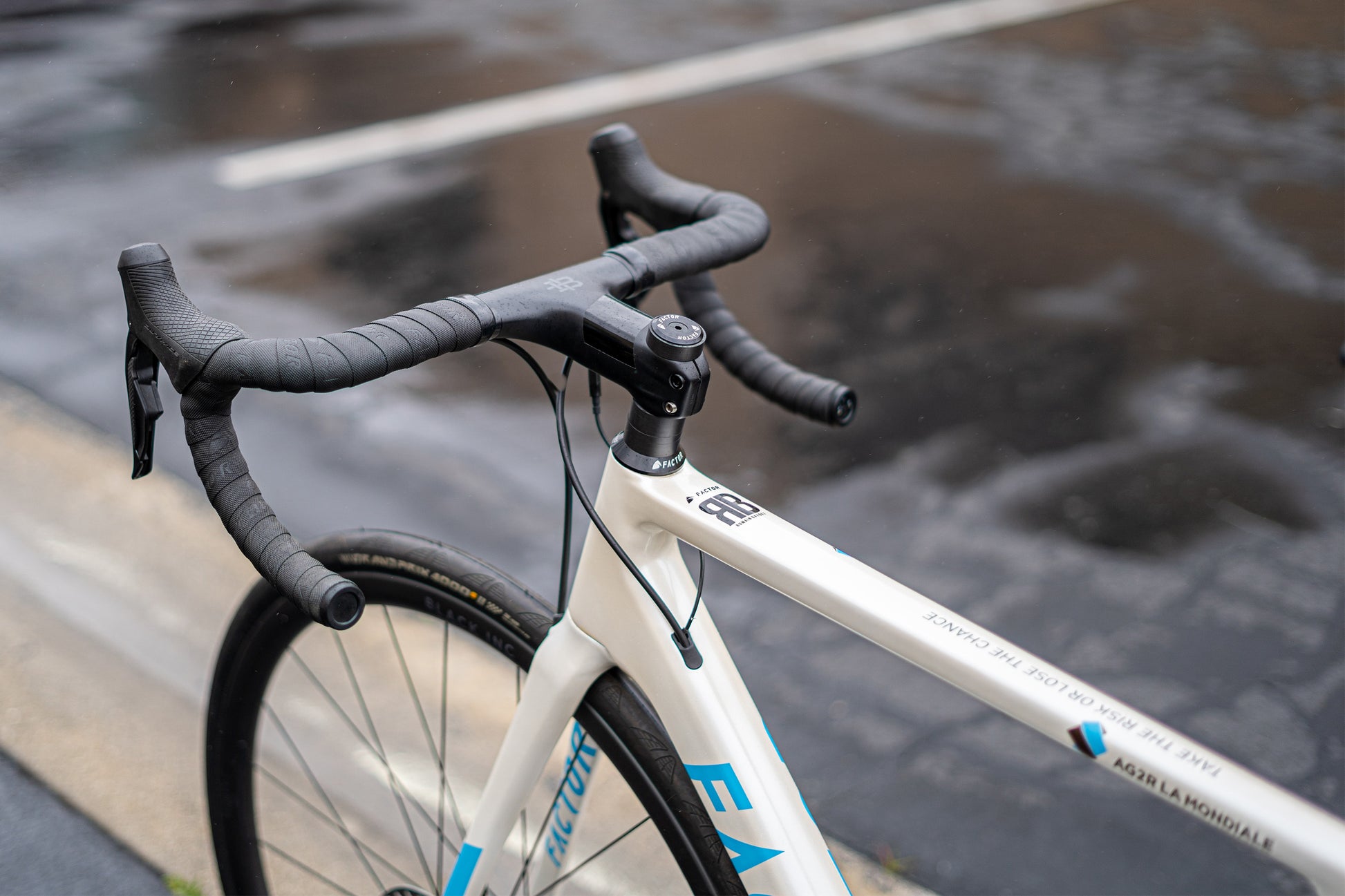 Factor O2 Velo Ag2r 2019 Factor O2 Disc Dura Ace Romain Bardet Wht